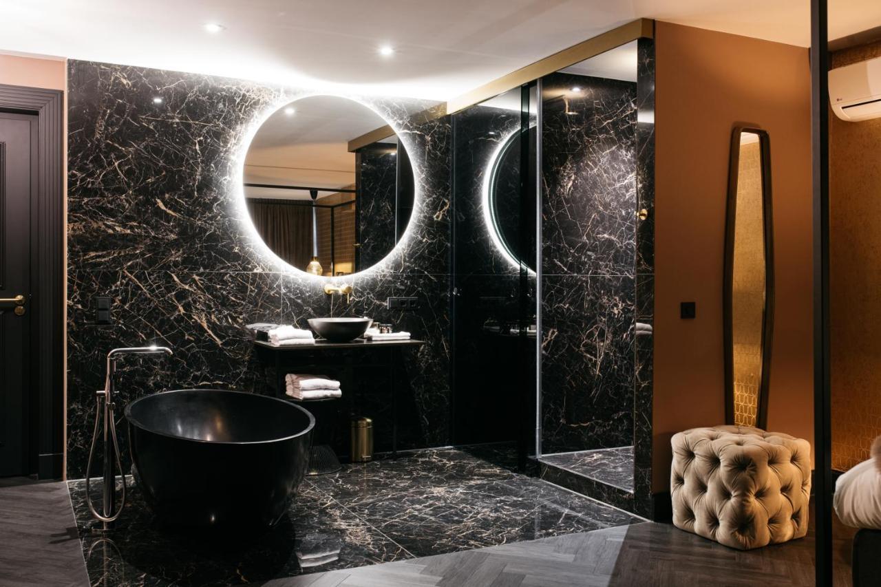Hotel Britannique มาสทริชท์ ภายนอก รูปภาพ